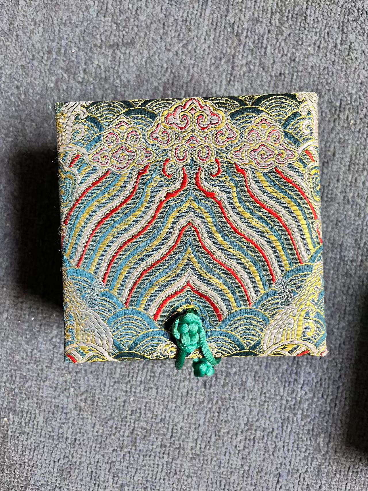 C904精品好物，手工织绣