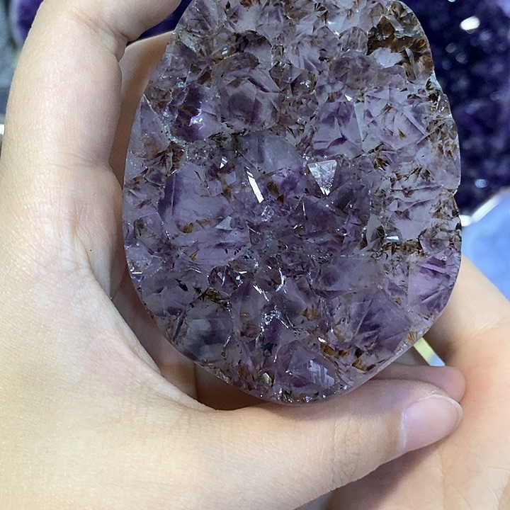 未镶嵌水晶大型摆件（非配饰）