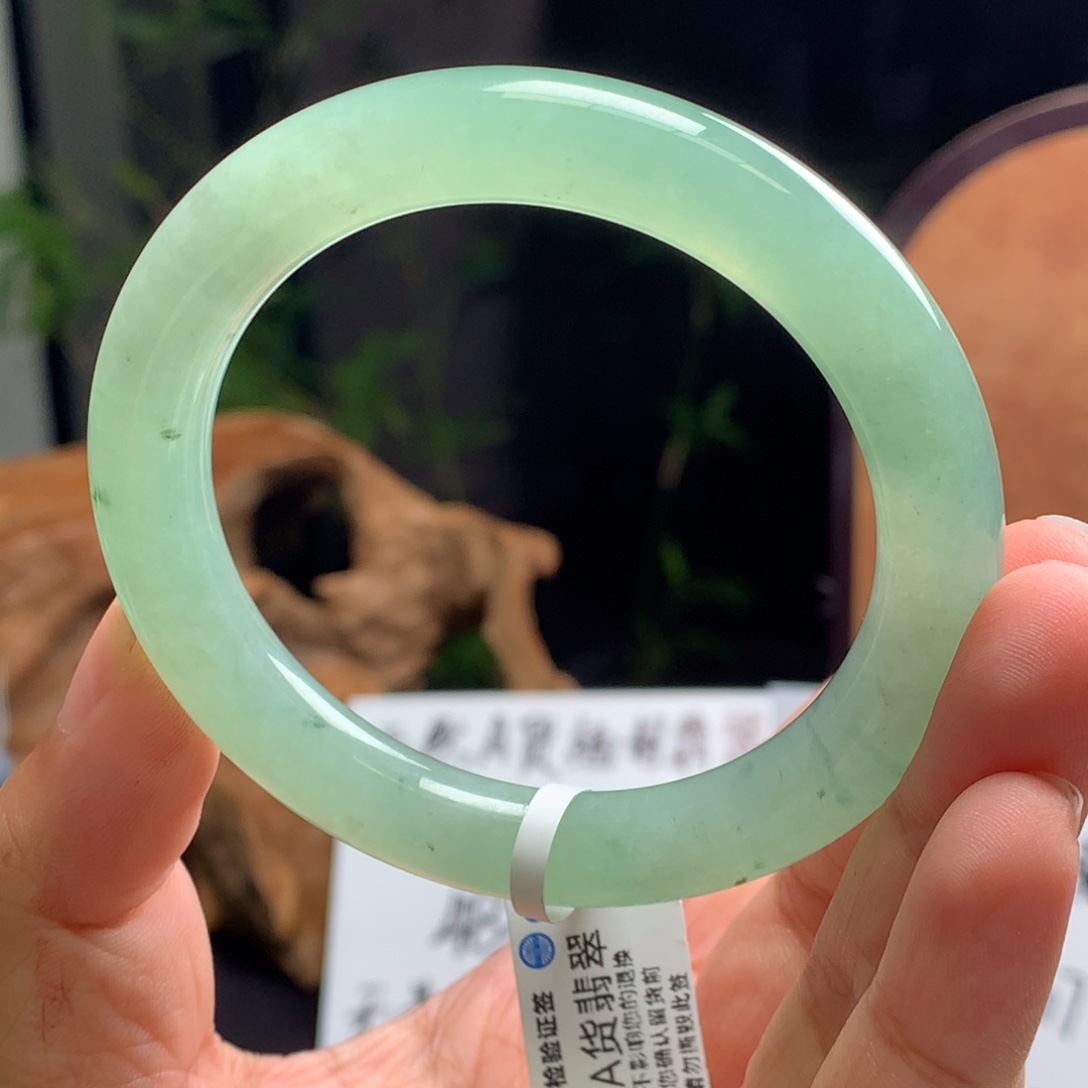 翡翠手镯未镶嵌9号52.8-9.6-9.4