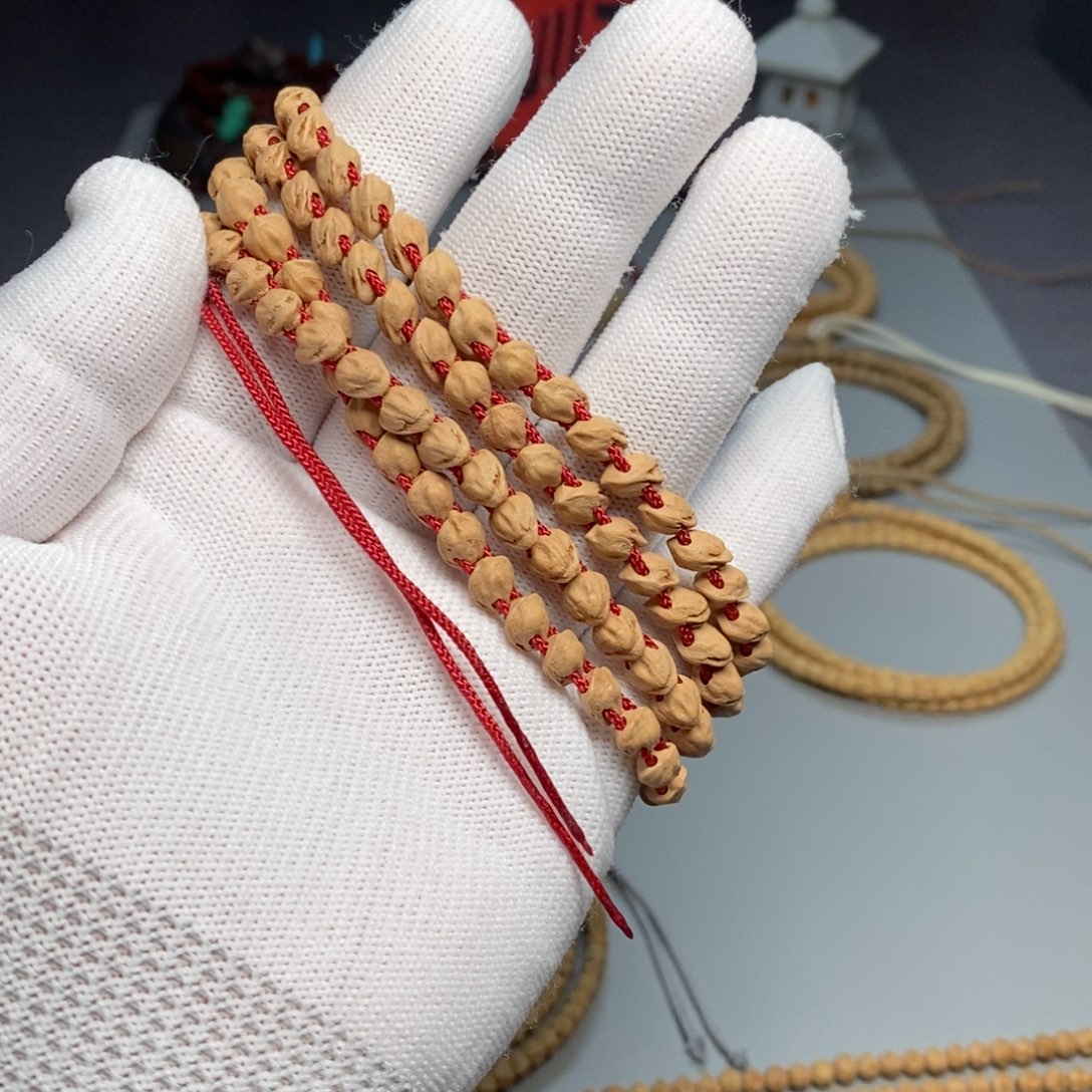 柏香籽/百香籽手串扶*