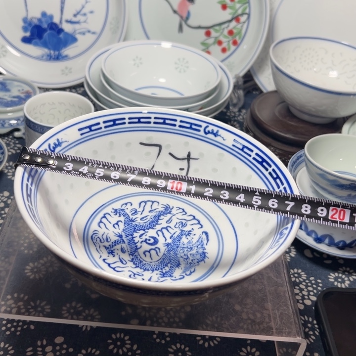 青花玲珑7的寸面碗