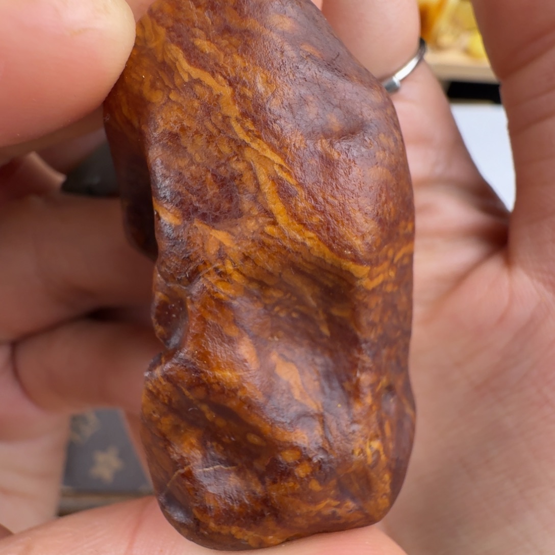 定制琥珀未镶嵌17.1克