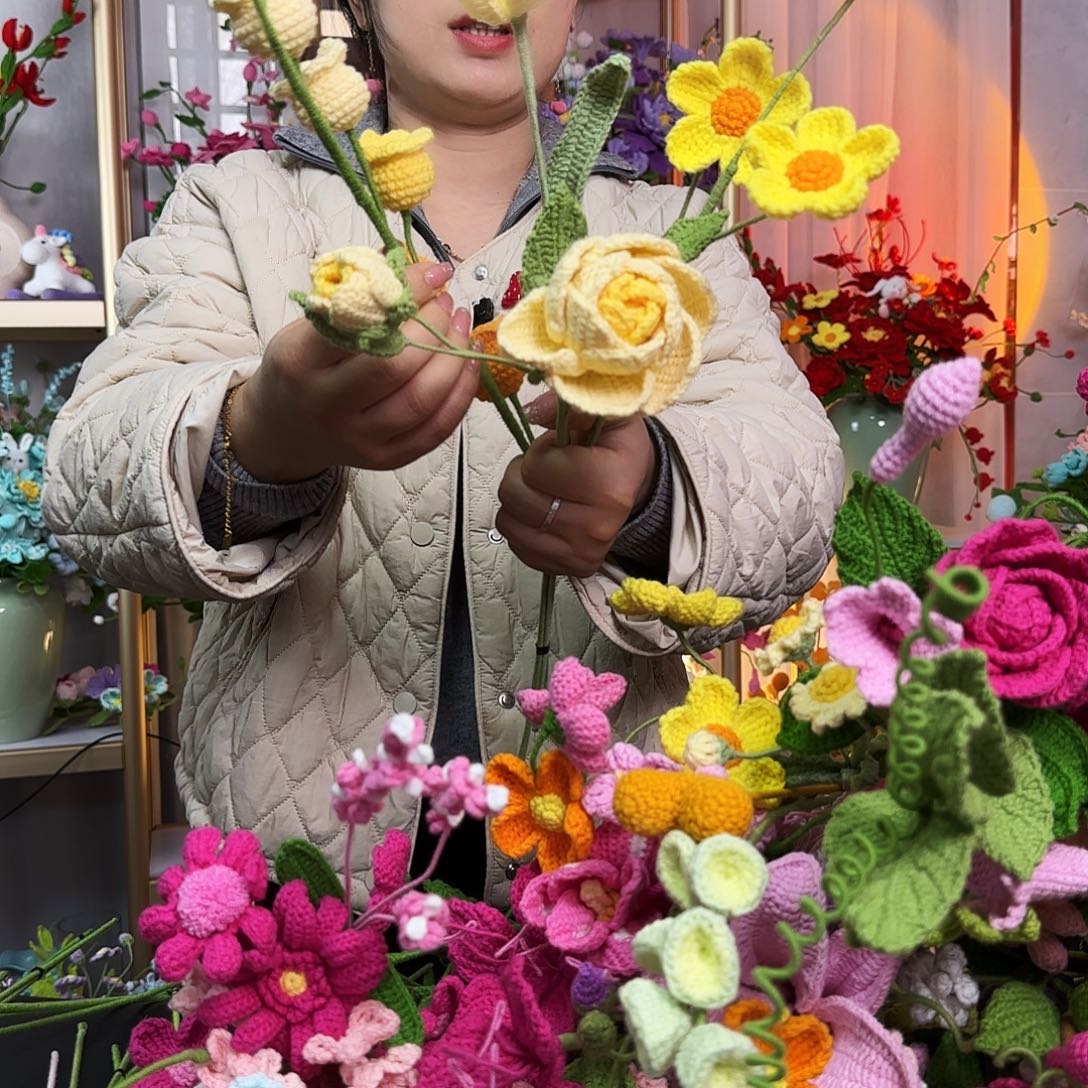 手工钩织设计花束