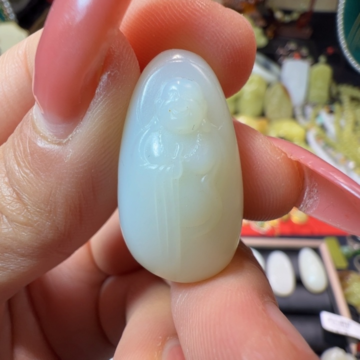 和田玉（白玉）颈饰未镶嵌9克米达吊坠