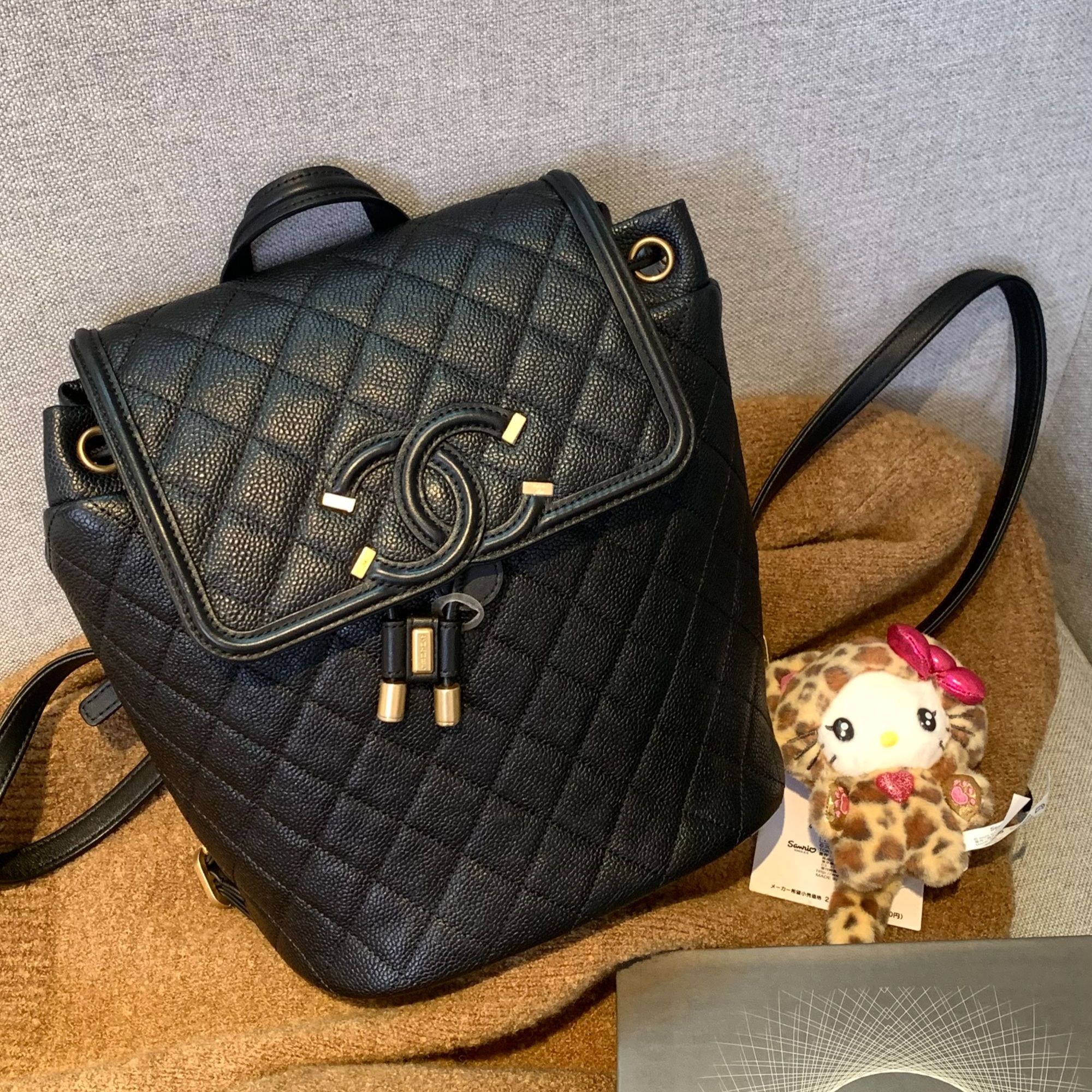 95新 Chanel/香奈儿 代卖服务！黑金萨尔茨堡双肩包 18488598