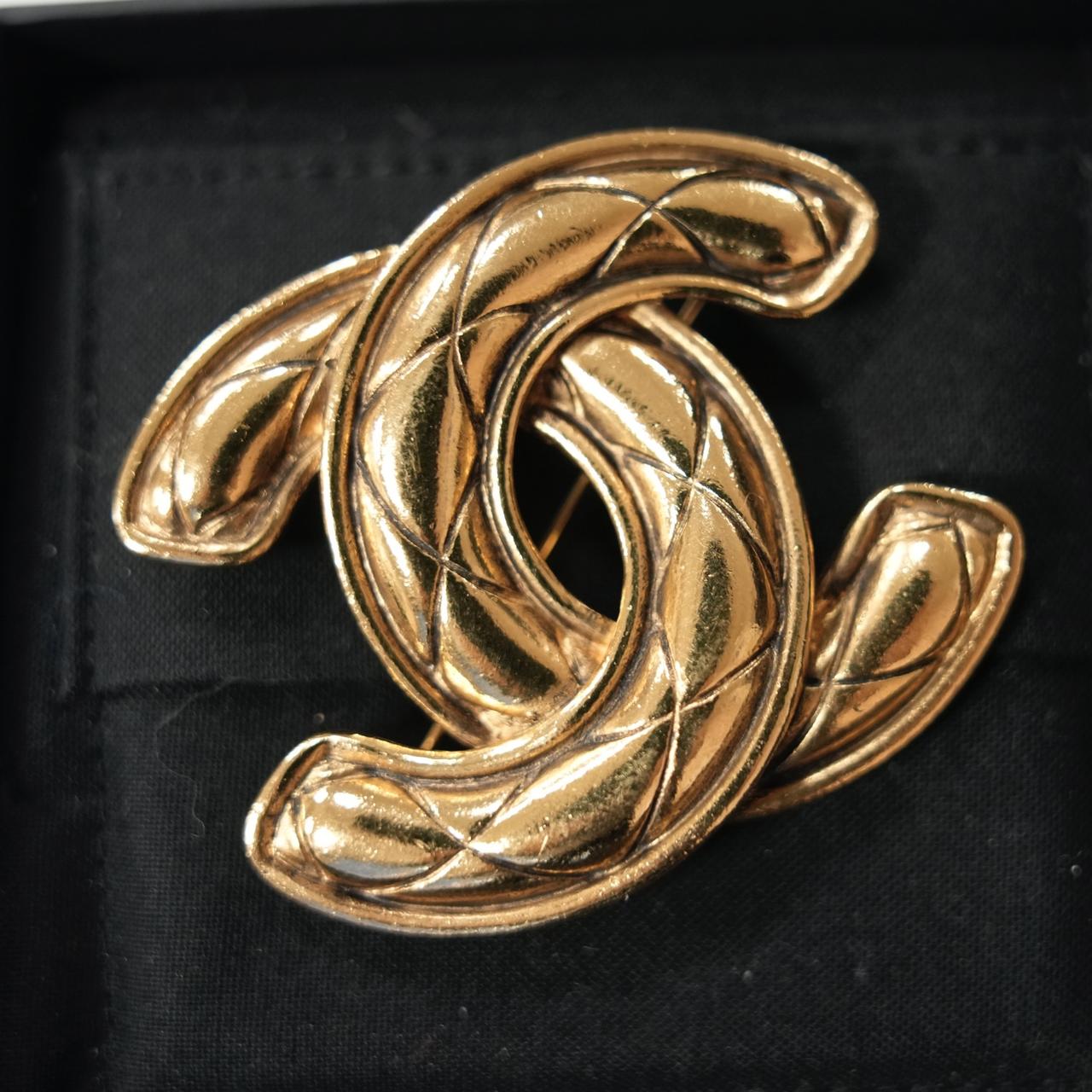 大号CHANEL格纹小鸟胸针