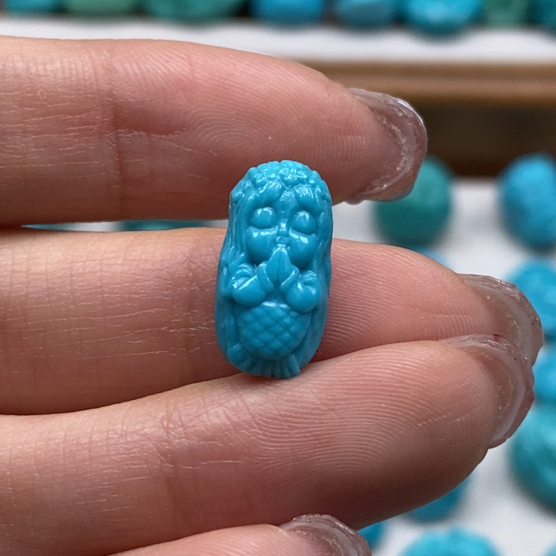 绿松石颈饰未镶嵌