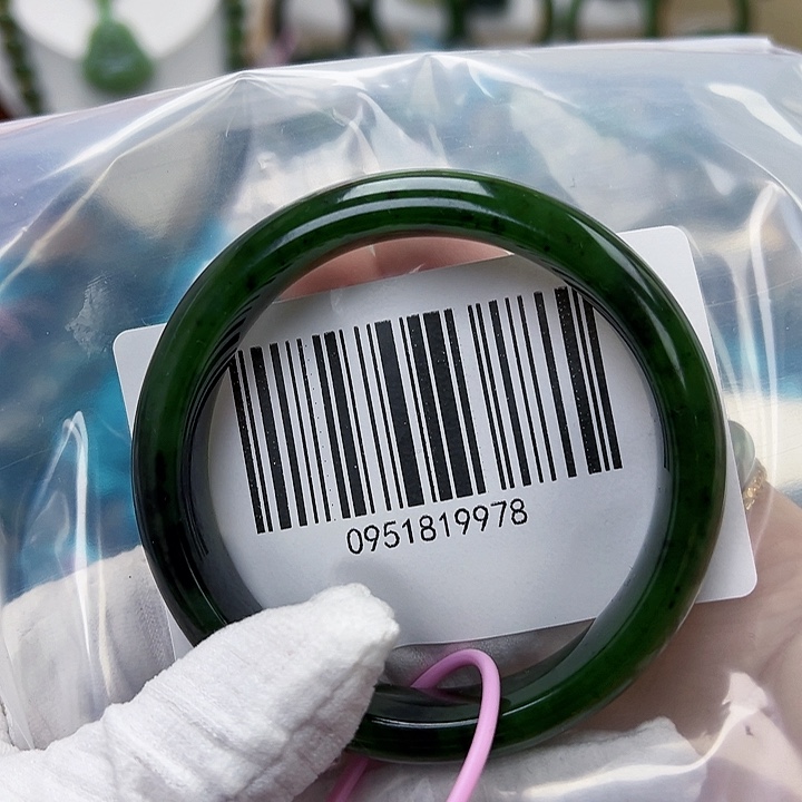 和田玉未镶嵌戒指包容59