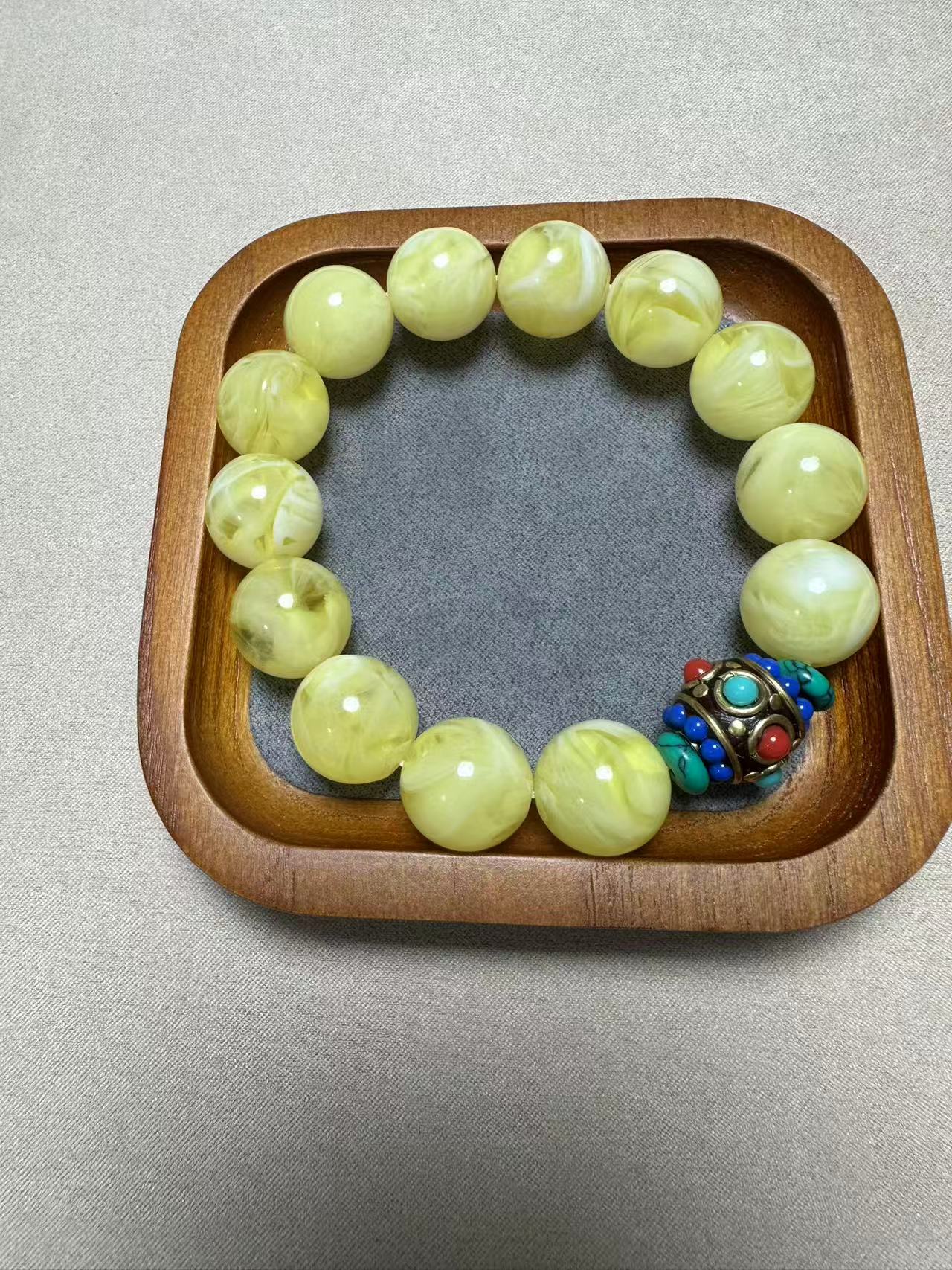 时尚简约白花蜜手串~多样性发货任意一件