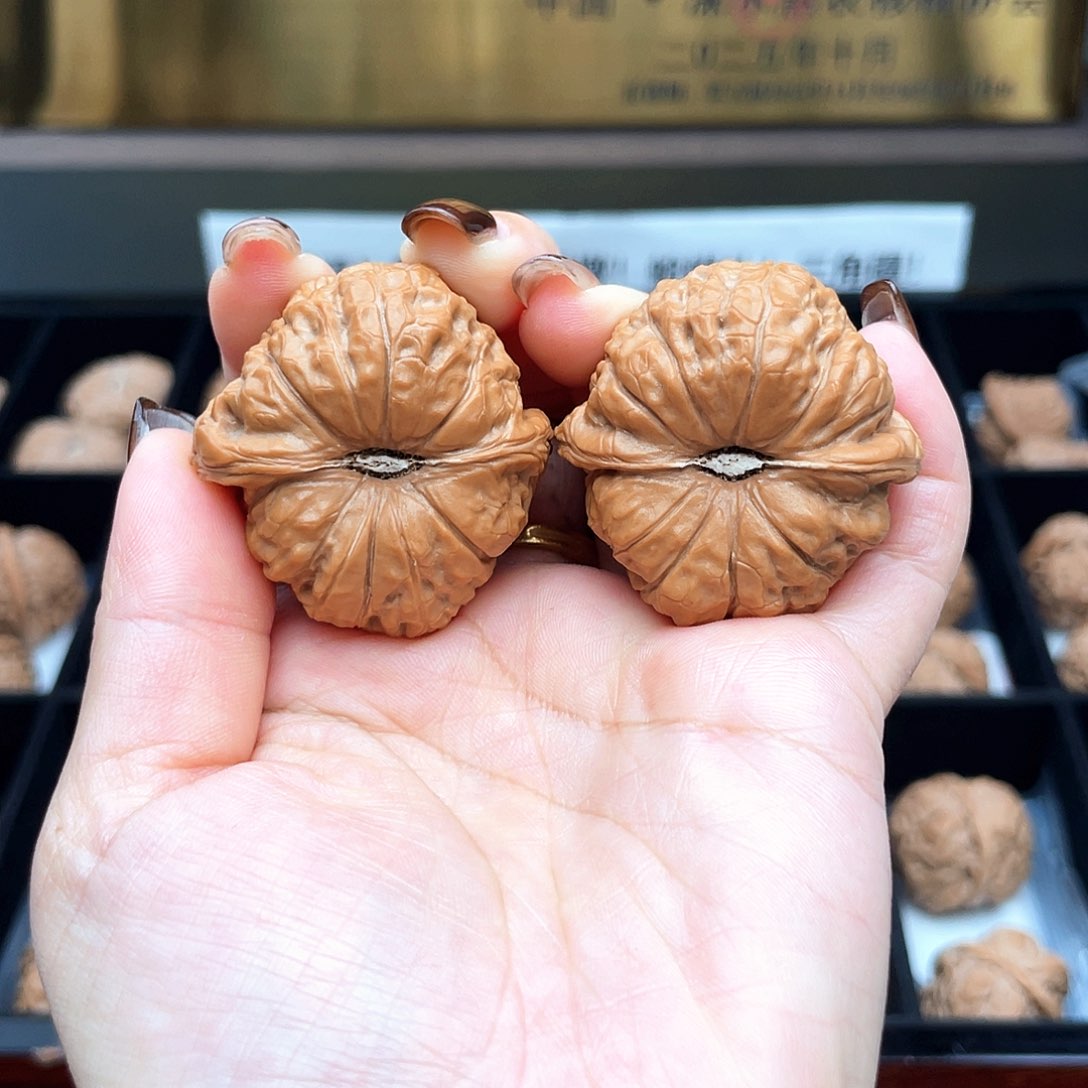 把件文玩核桃末***歌39南瓜近圆深凹底近正肩全品39A9