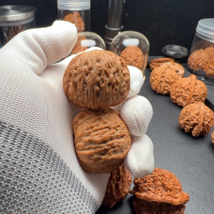 文玩核桃把件39全品铁锤