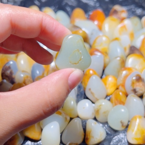 和田玉（子料）未镶嵌颈饰11.3克