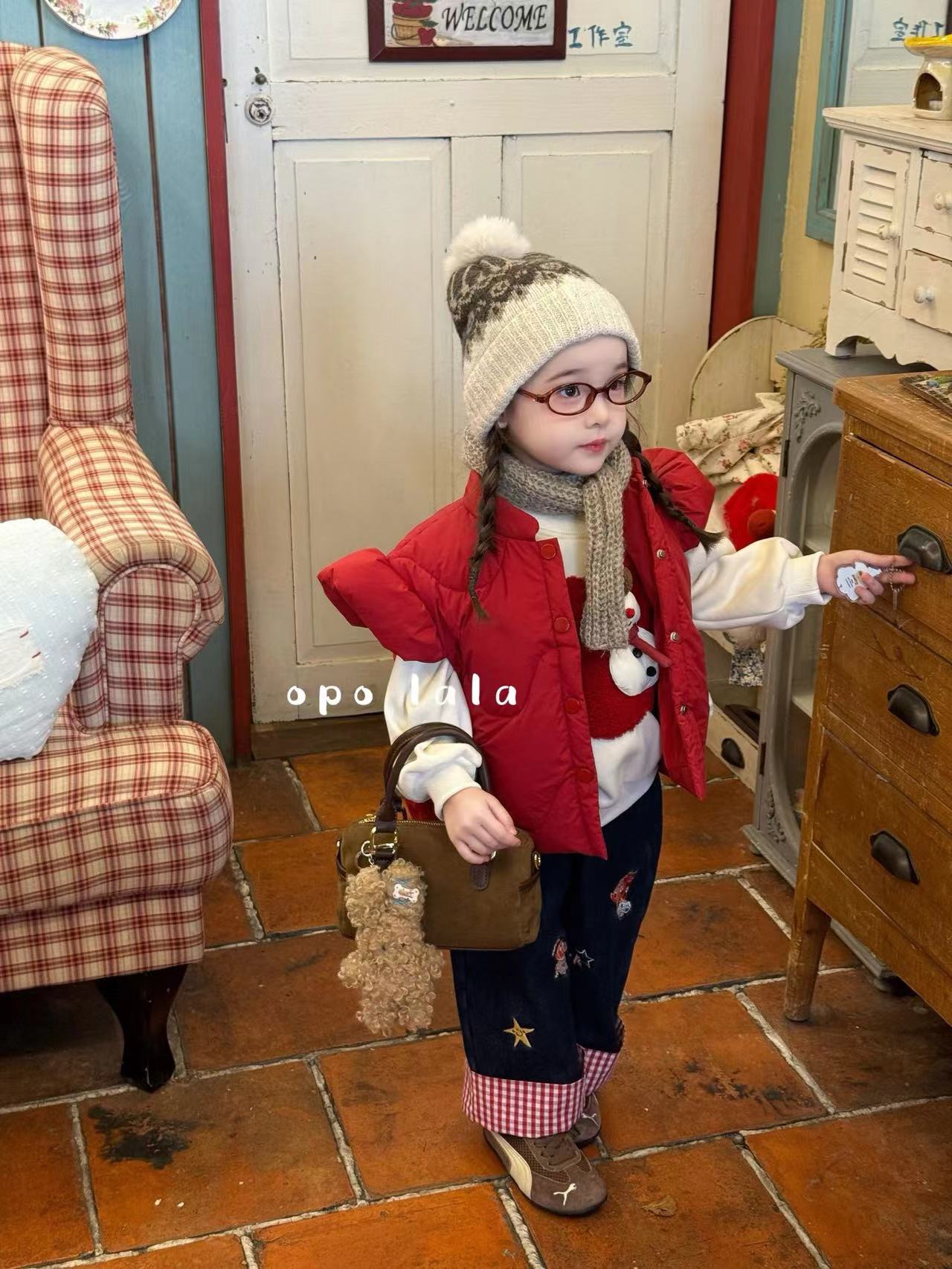 【现货】女童红色羽绒马甲蓝色加绒牛仔裤（OPO-7175+7107-冬A）汉服