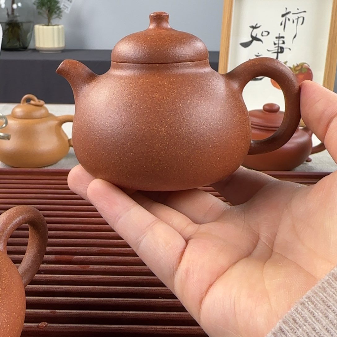 紫砂茶壶乳鼎红降坡半手150ml