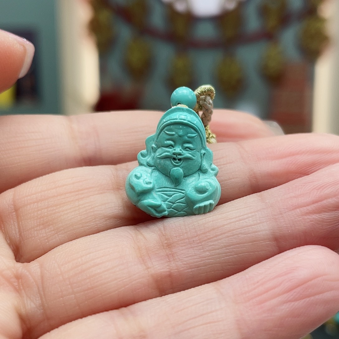 绿松石颈饰未镶嵌