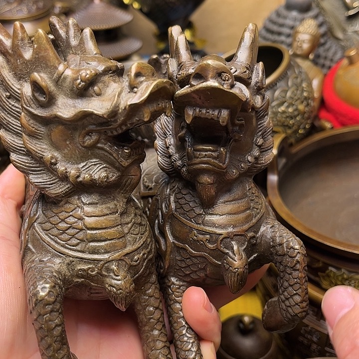 精美铜器批发档口