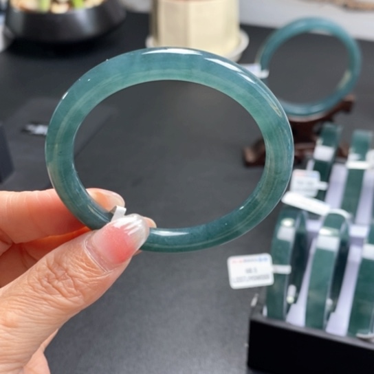 翡翠手镯未镶嵌53尺寸