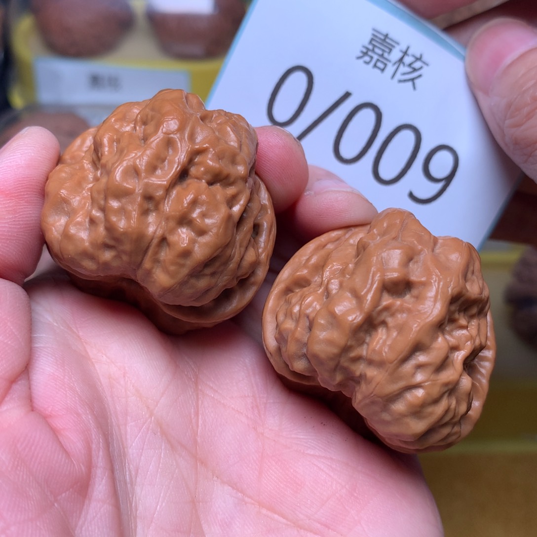 文玩核桃把件红皮肌肉蛙37