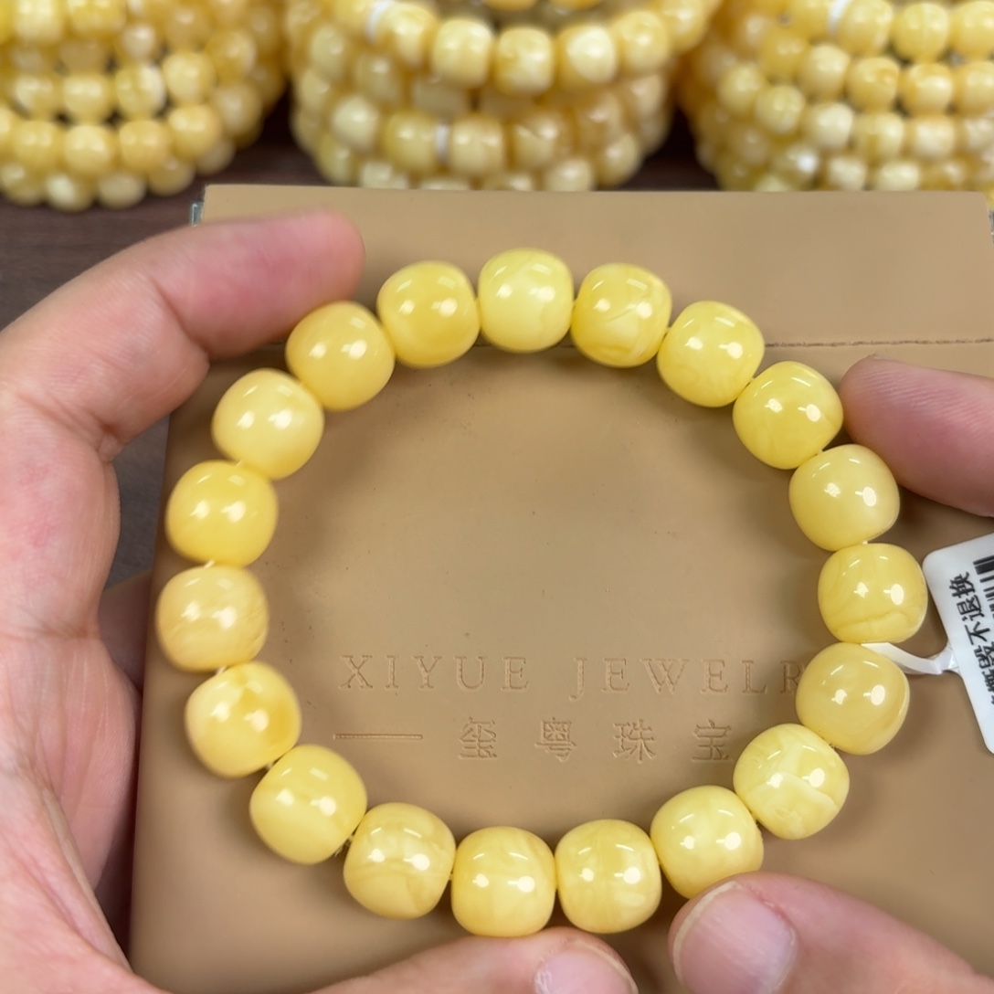 蜜蜡未镶嵌裸石1130000000