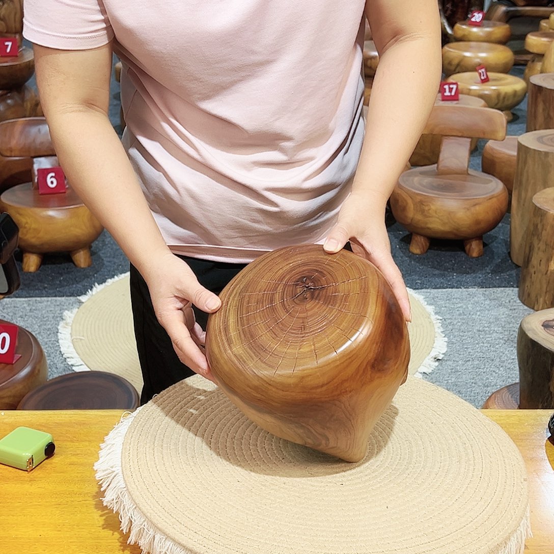 1号香樟木尺寸：19-19-19cm