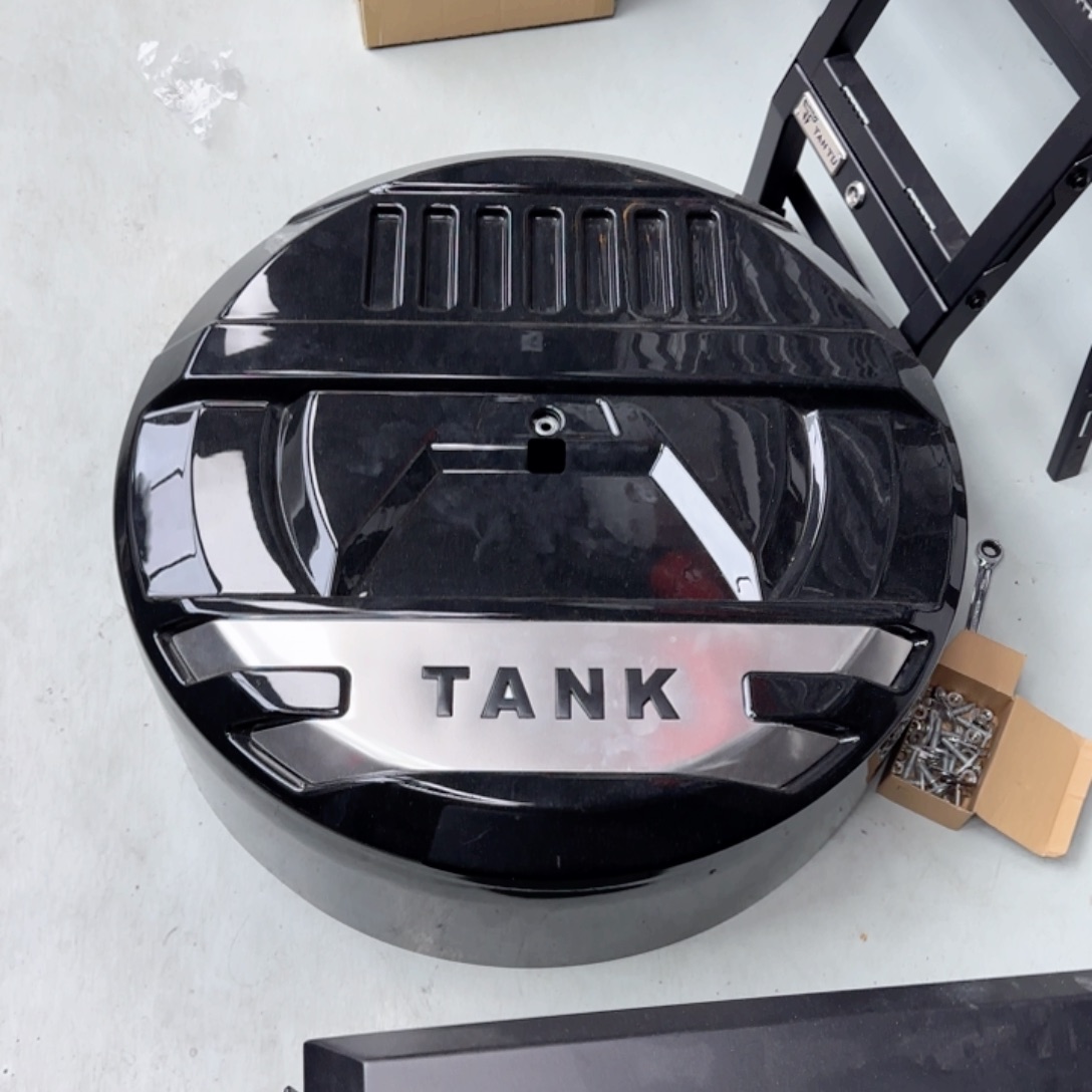 许*武装机甲款备胎罩 黑色