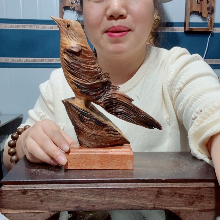 信***）百年树的设计风格