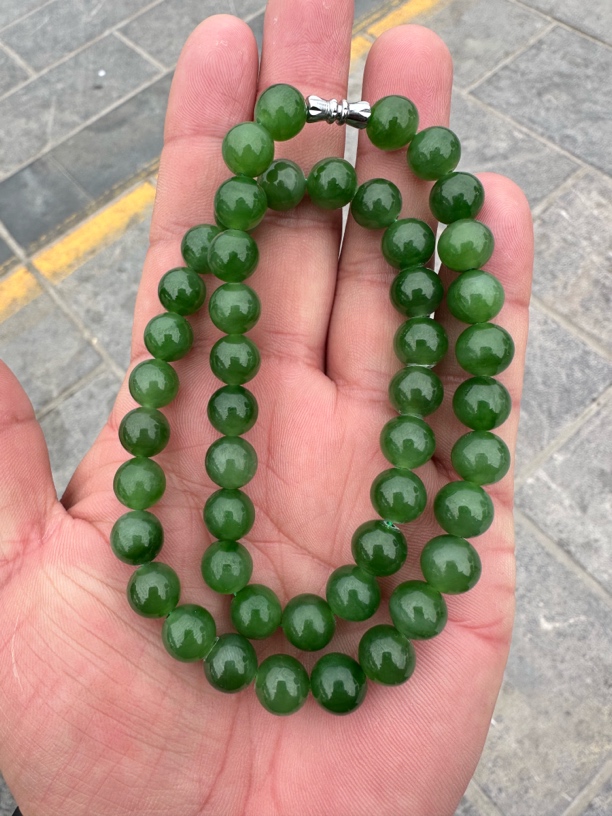对比卡 8 的加价的超级无敌纯净版妈妈链