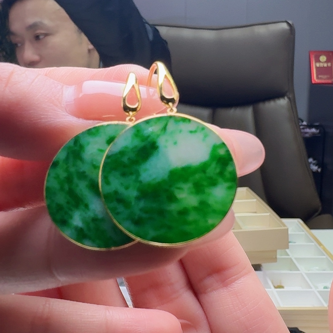 翡翠耳饰18K金镶嵌天然
