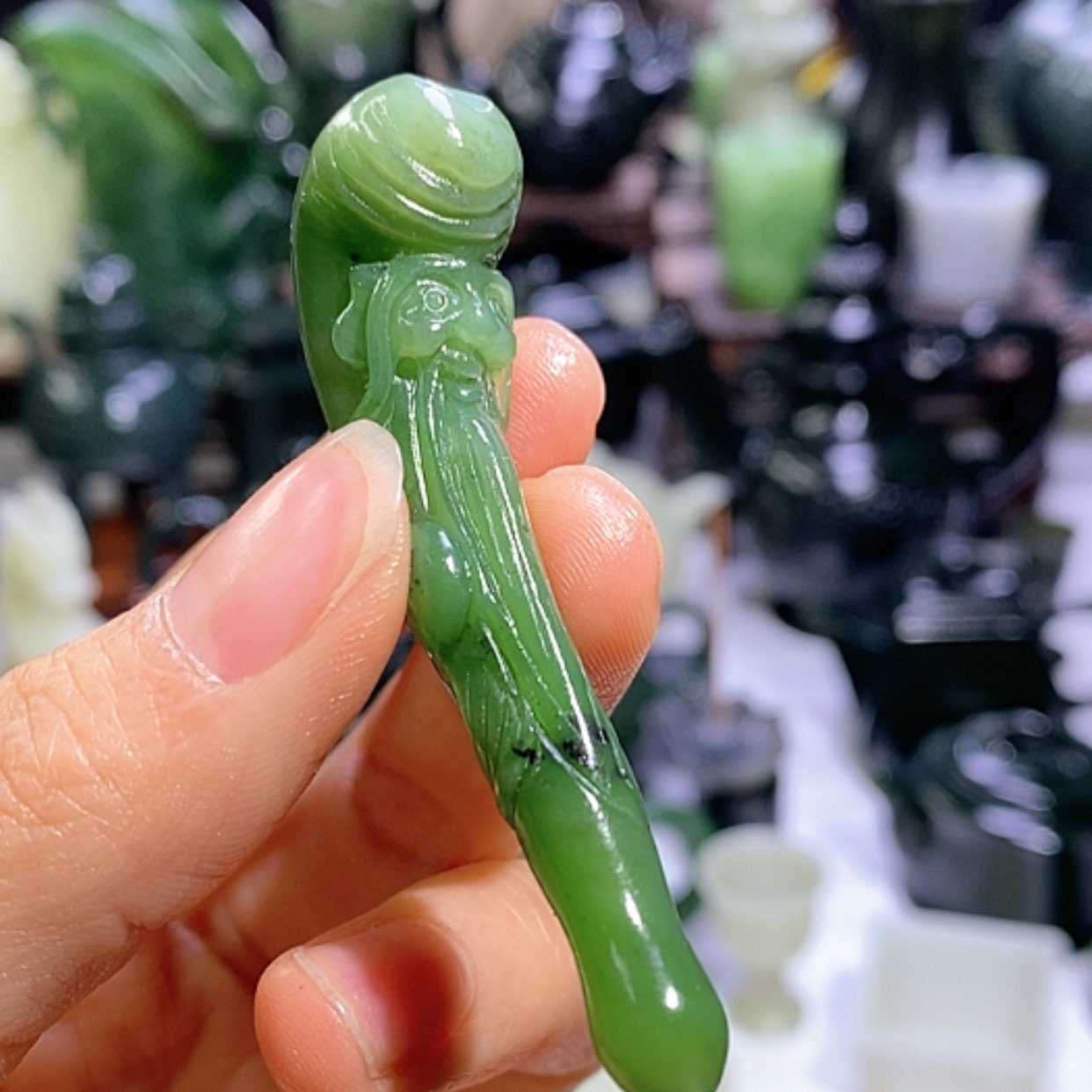 【闪购商品】和田玉摆件未镶嵌烟嘴