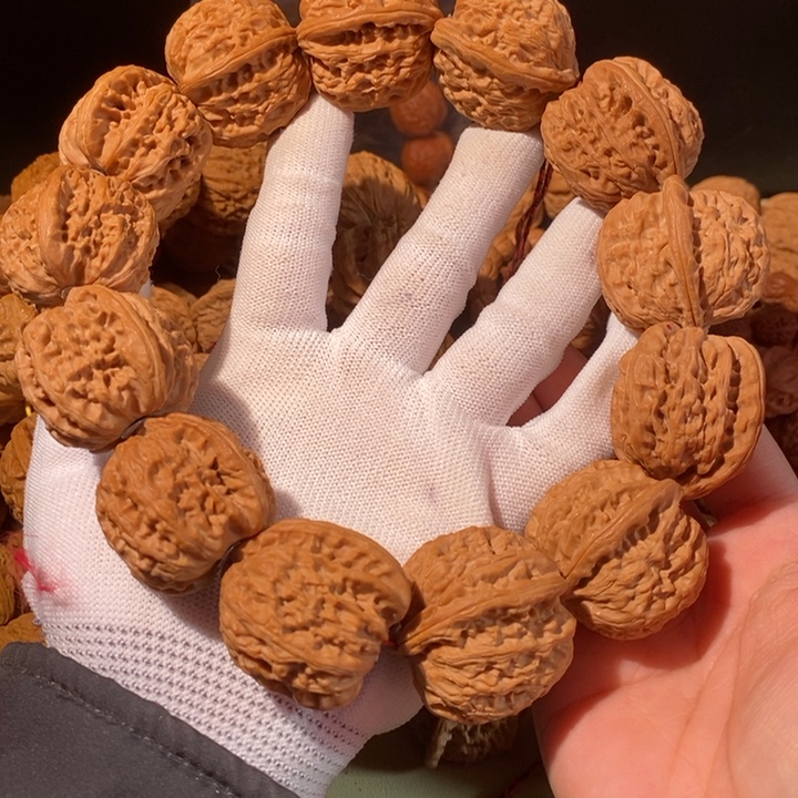 芦***替手串文玩核桃…………