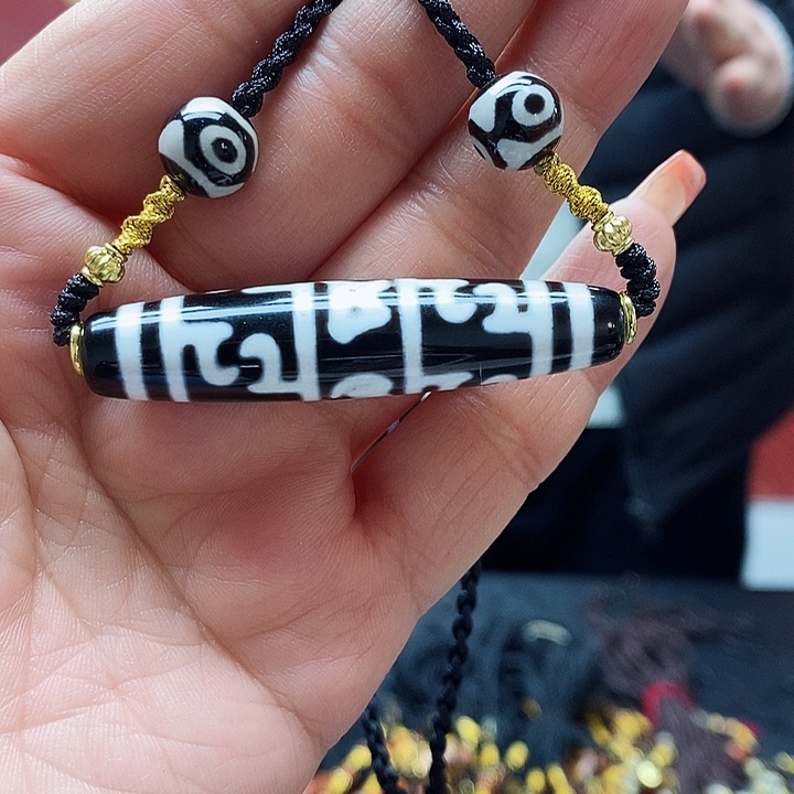 玛瑙/玉髓颈饰合金