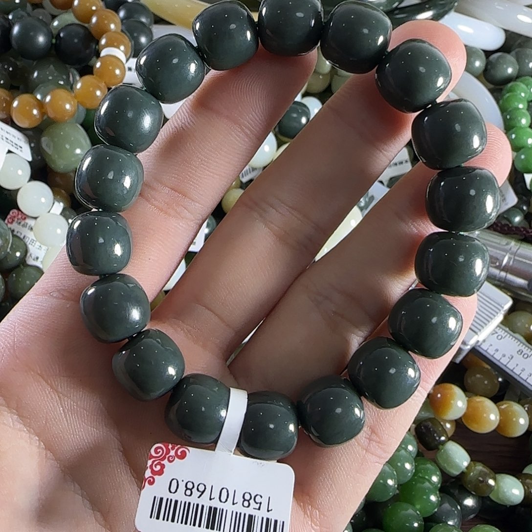 和田玉手链未镶嵌115