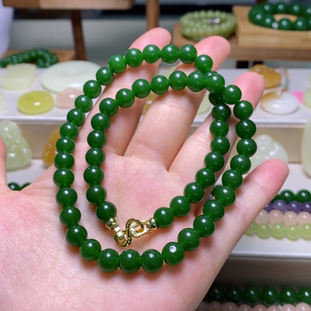 和田玉未镶嵌项链