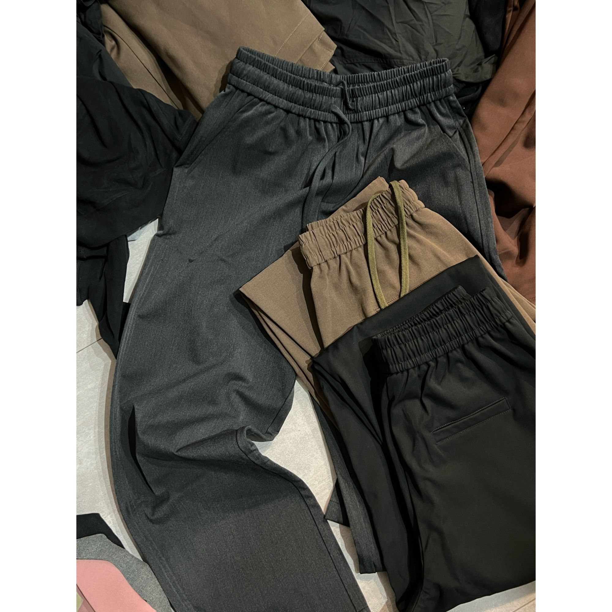 晓宇女装年终特价 黑灰咖西裤