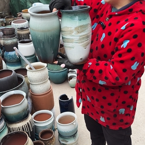 口14高26瑕疵盆子。