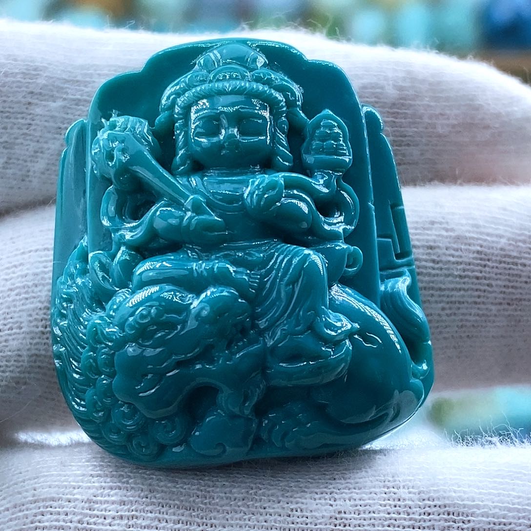 君***笑未镶嵌绿松石珠宝奇石