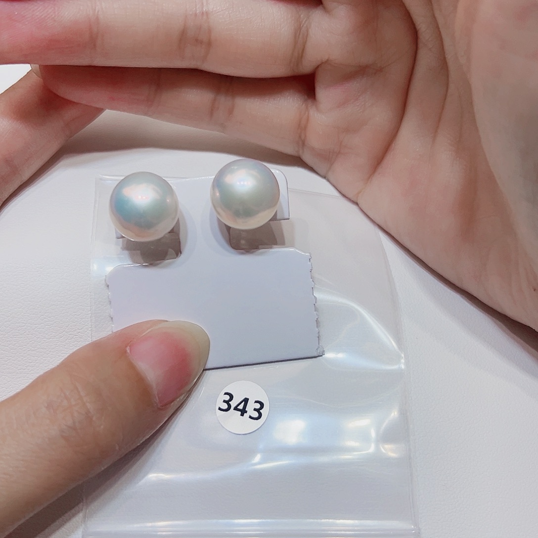 银S925镶嵌淡水珍珠耳饰