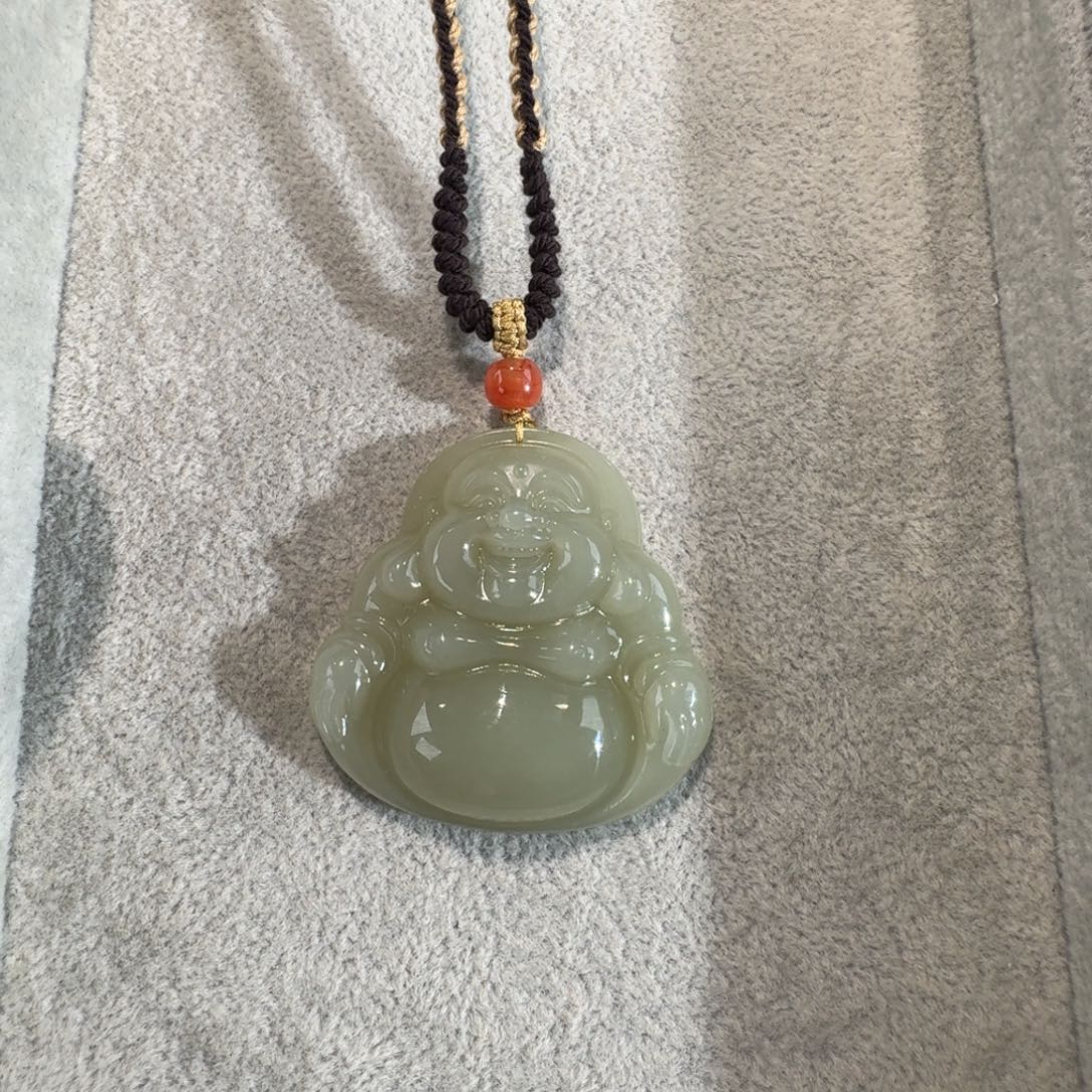 和田玉未镶嵌吊坠(赠链)50佛公