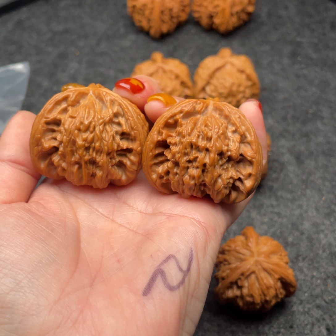 金***.吊坠文玩核桃狮子头