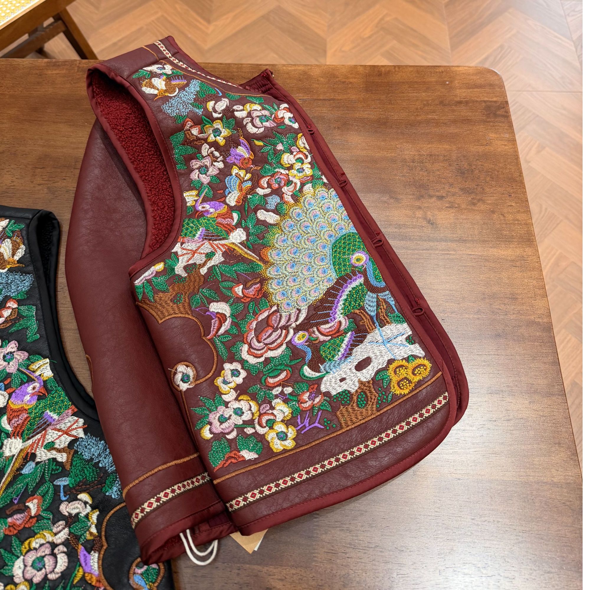 木子静-【岁月缝花】重工刺绣新中式国风马甲-927-K