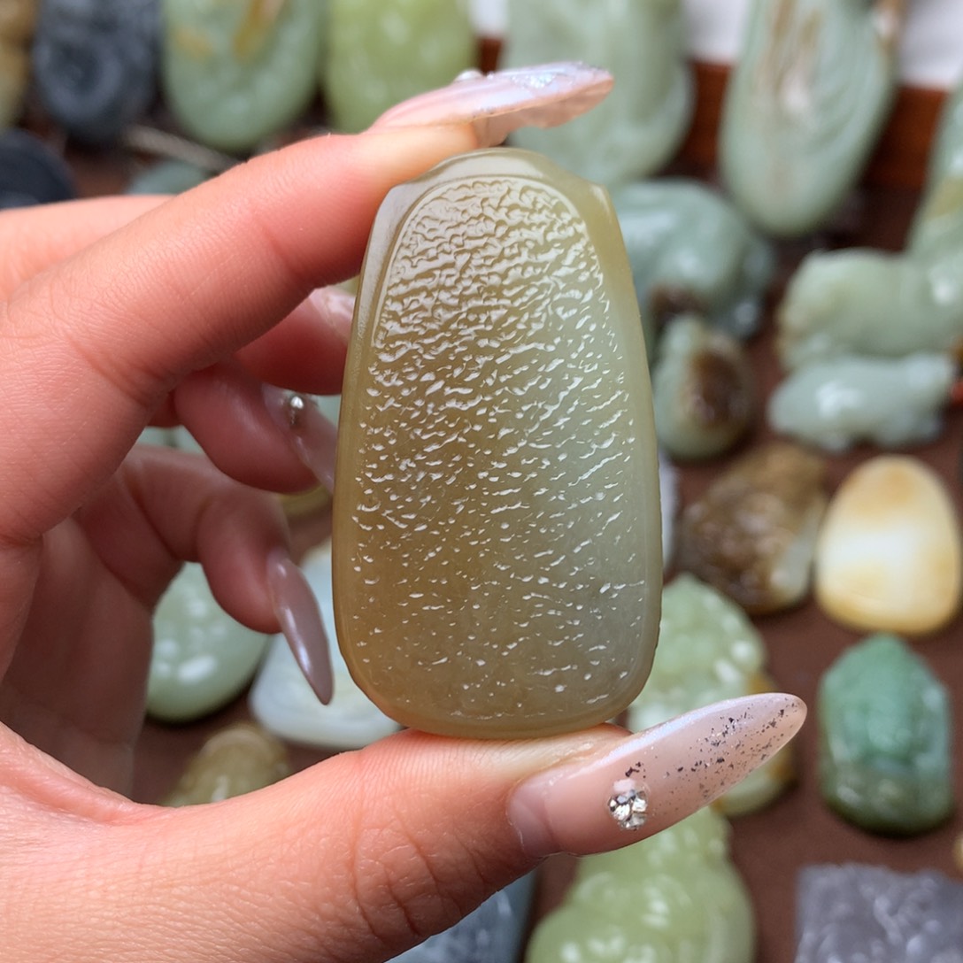 和田玉挂件未镶嵌