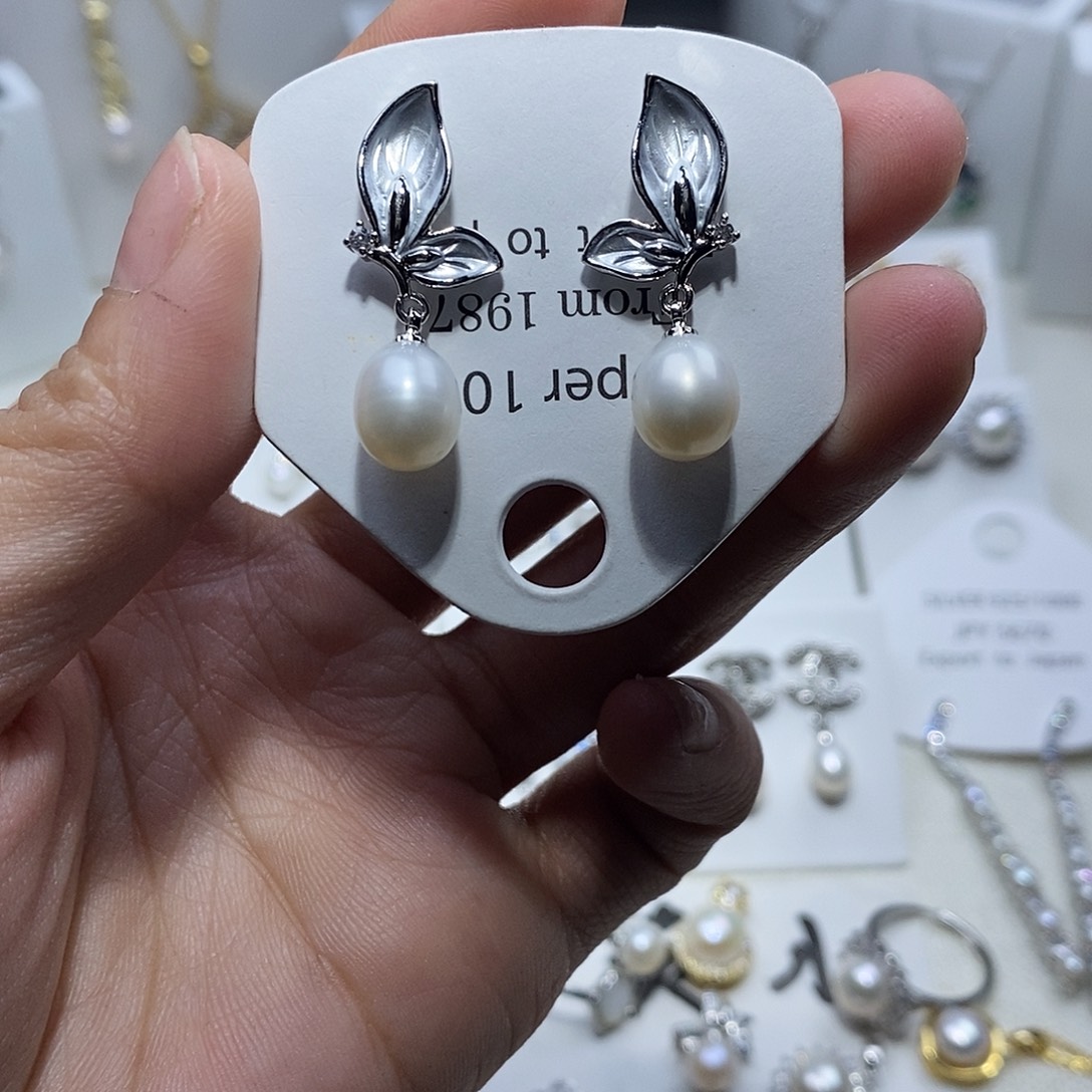 耳饰未镶嵌淡水珍珠