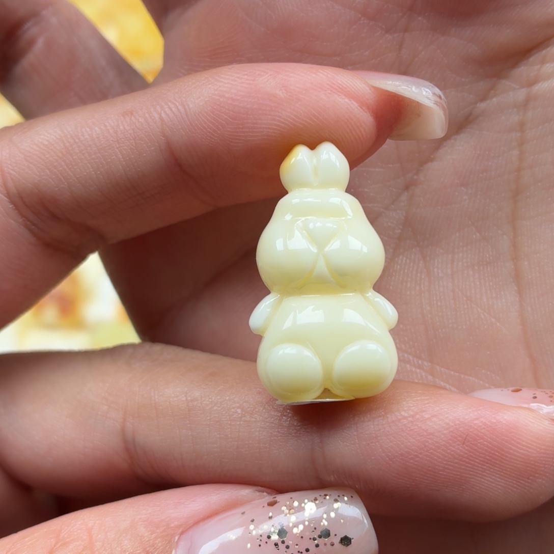 琥珀未镶嵌裸石蜜蜡