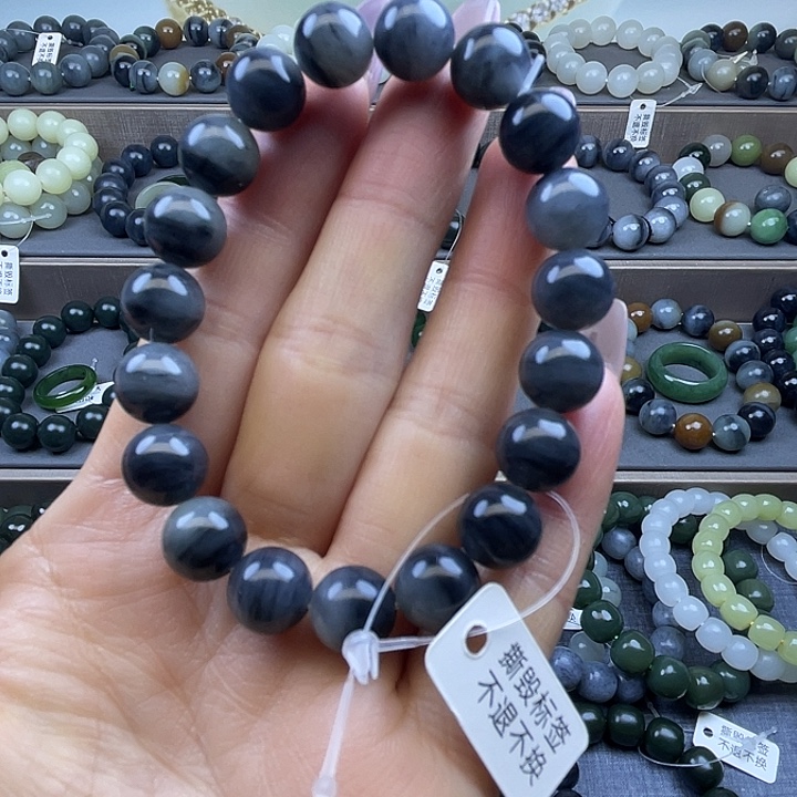 ****_和田玉未镶嵌手链