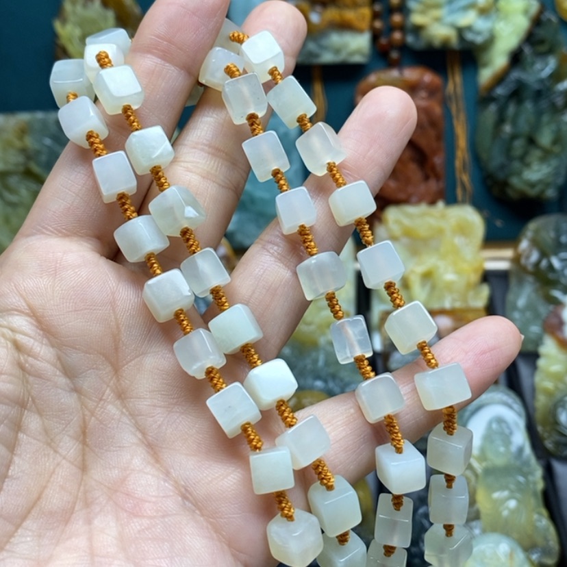 【闪购商品】岫玉颈饰未镶嵌Y*,珠链