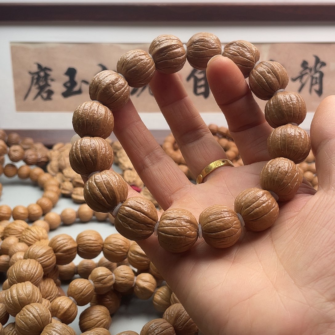 核桃x*老树猴头手串贵妃