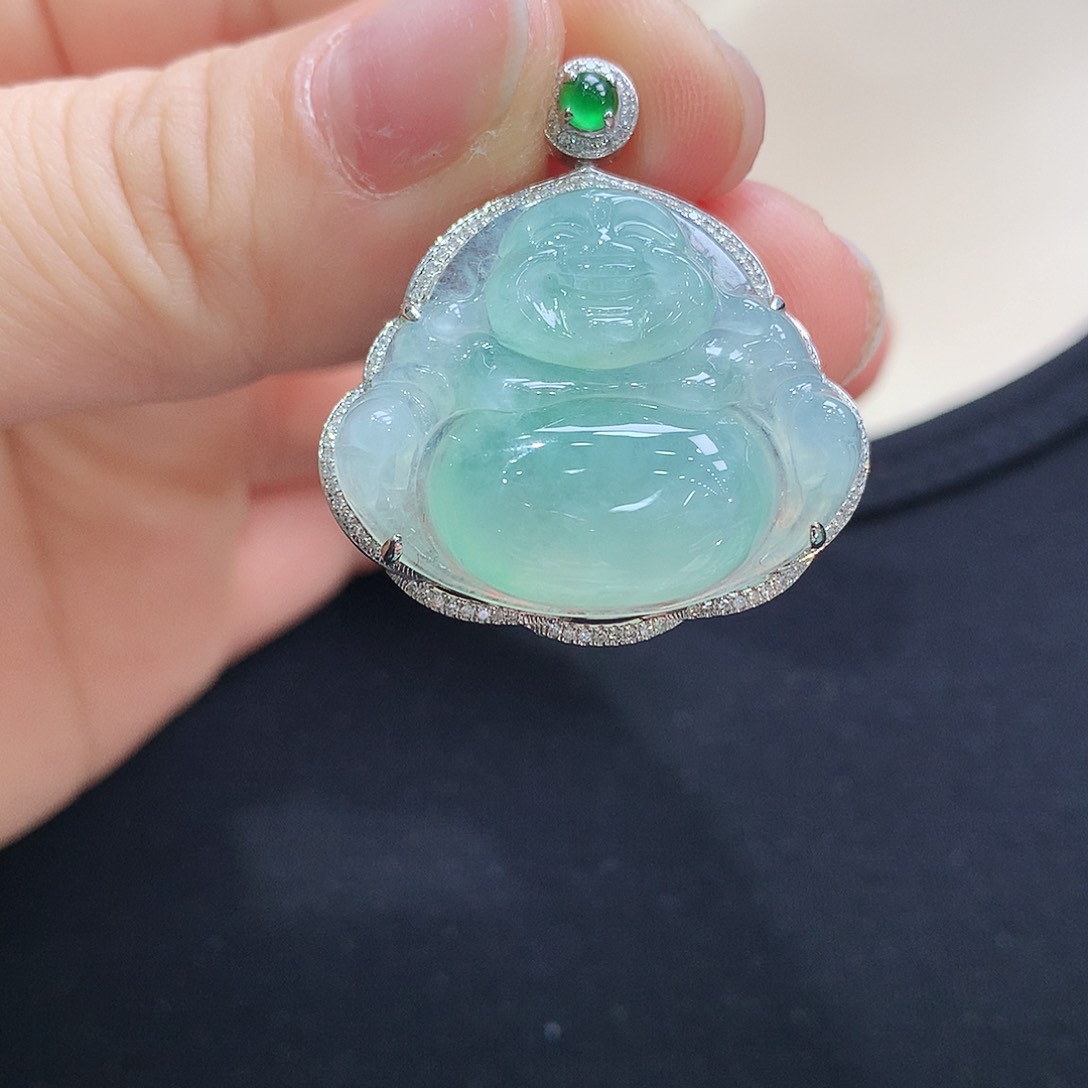 翡翠颈饰18K金镶嵌佛公