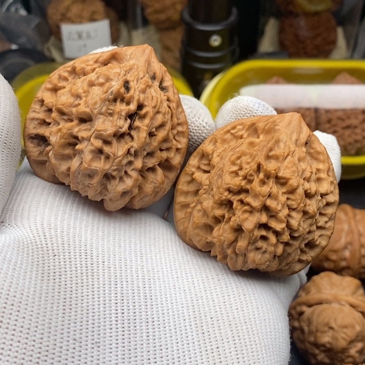 文玩核桃把件全品官帽48尺