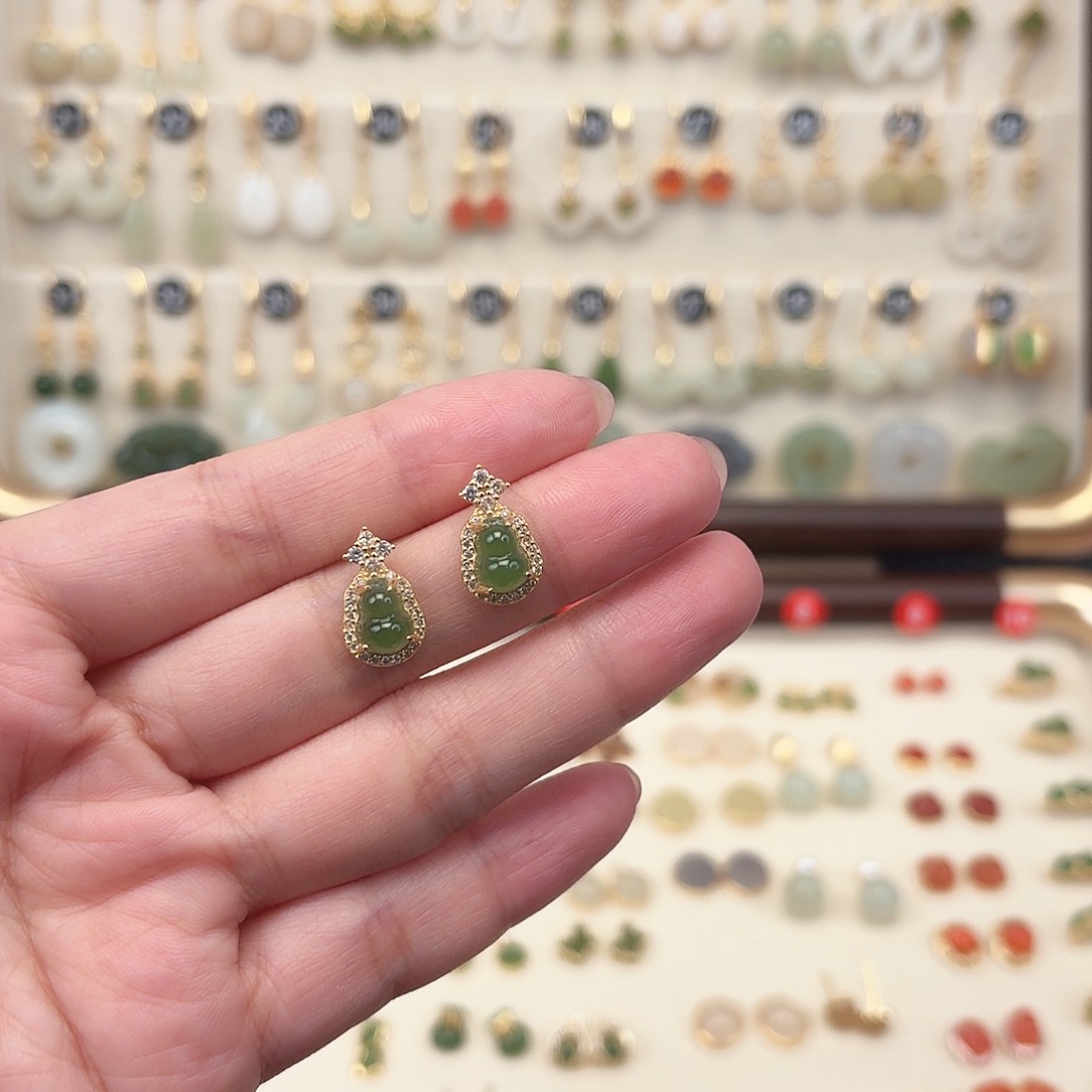 银S925镶嵌和田玉耳饰