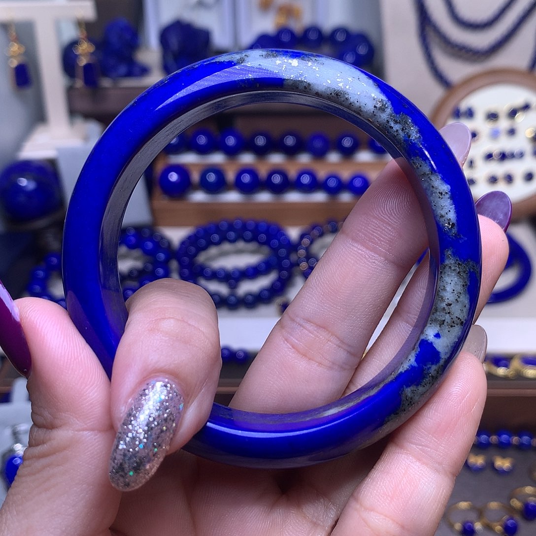 青金石未镶嵌60克莱因蓝手镯